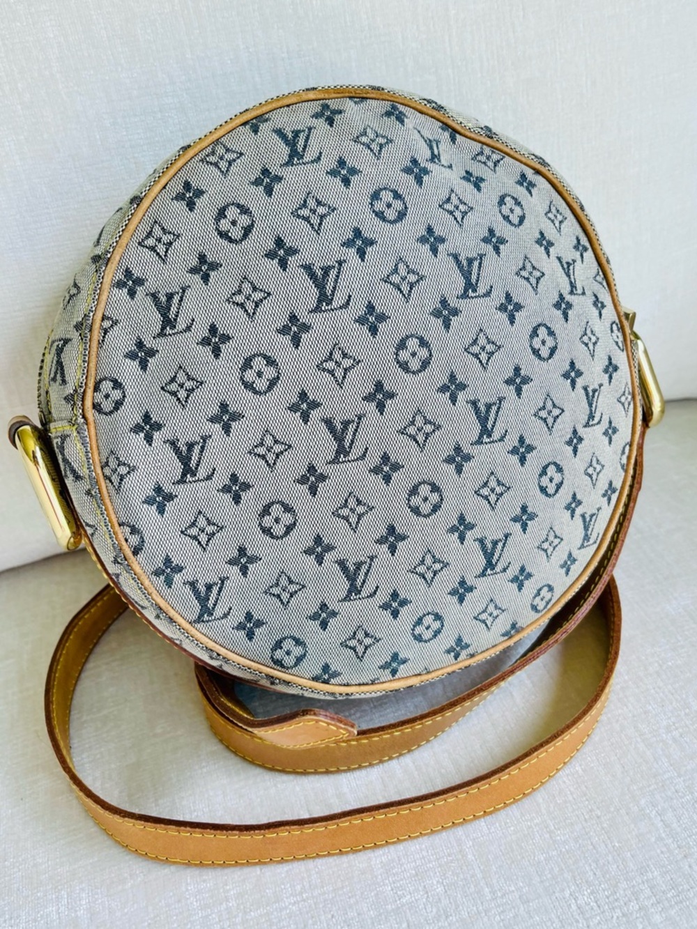 Louis Vuitton Jeane GM Mini Canvas Monogram Round Pochette Bag Blue Crossbody - Picture 5 of 8